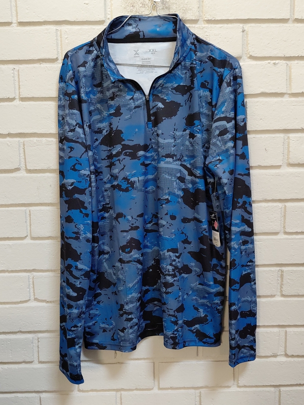 Xersion Youth Quick-Dri Blue/Black Camo Quarter-Zip Long Sleeve. Sz XXL Husky